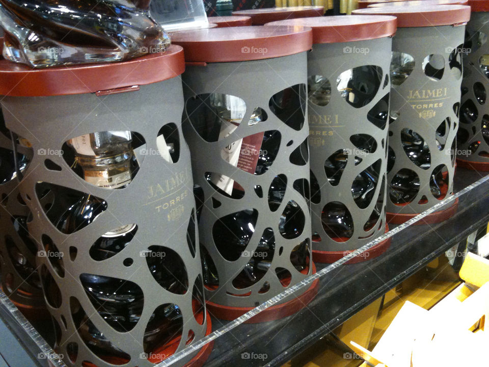 wine tube designed by zebra