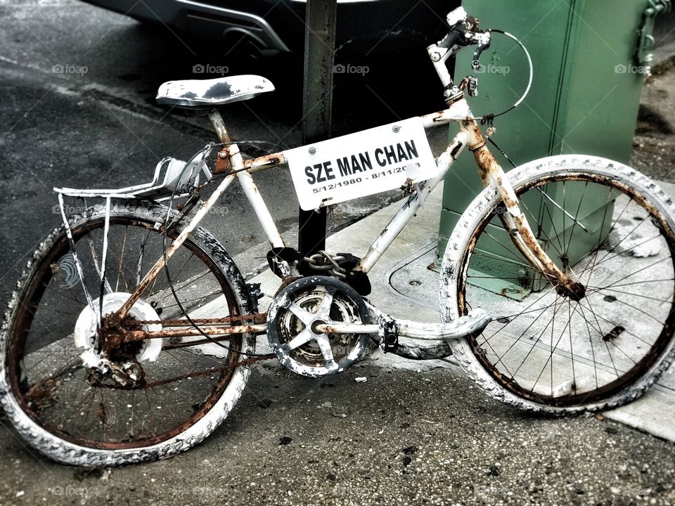Ghost Bike in Williamsburg Brooklyn, New York City 