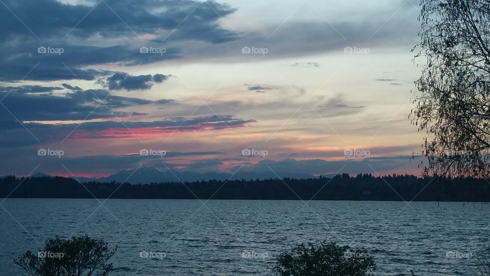 NW Sunset. hometown of kirkland, Washington on a summer night