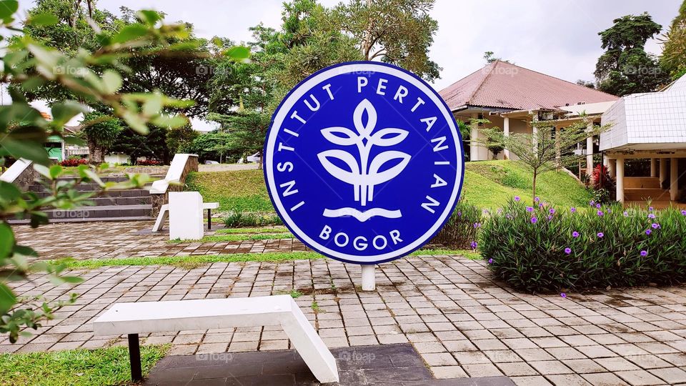 IPB campus logo in the garden