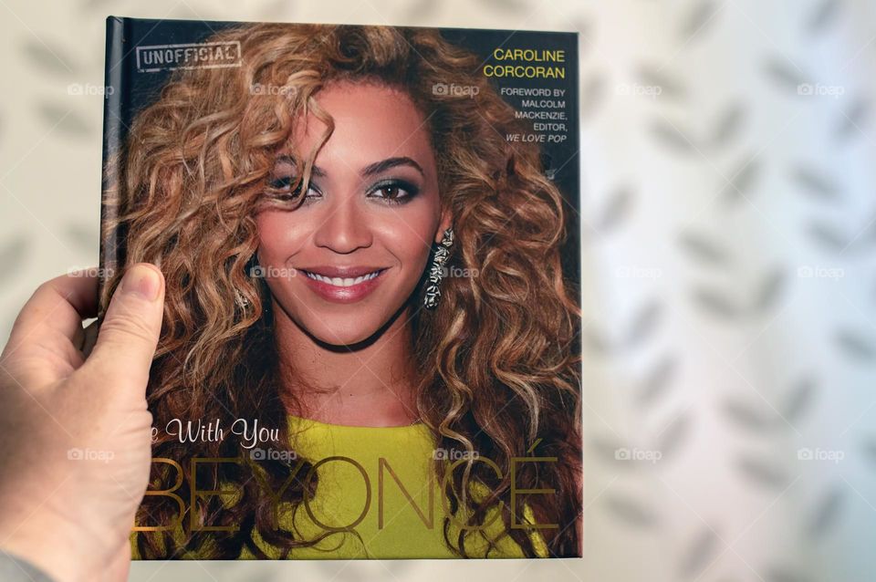 Holding An Unofficial Book Be With You Beyonce At Amsterdam The Netherlands  22-6-2024