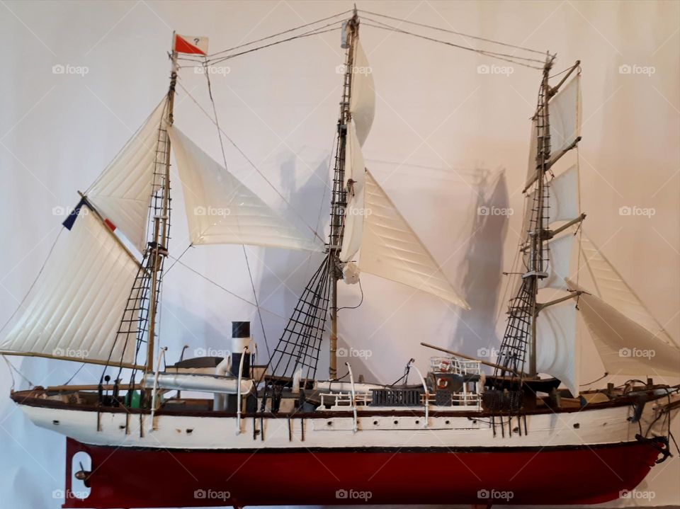 Sailboat model