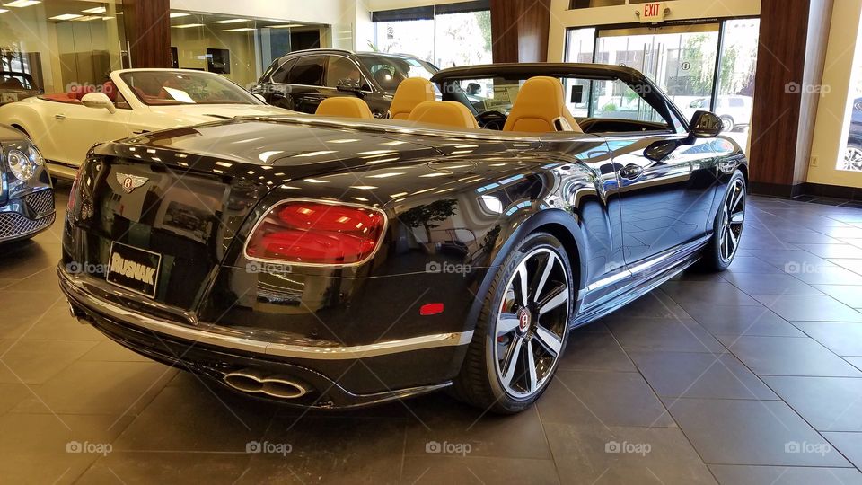 Convertible Bentley