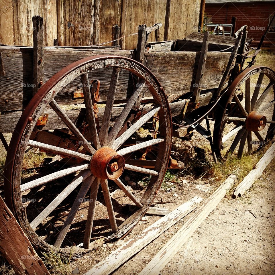 wagon in the town of Tombstone, AZ.