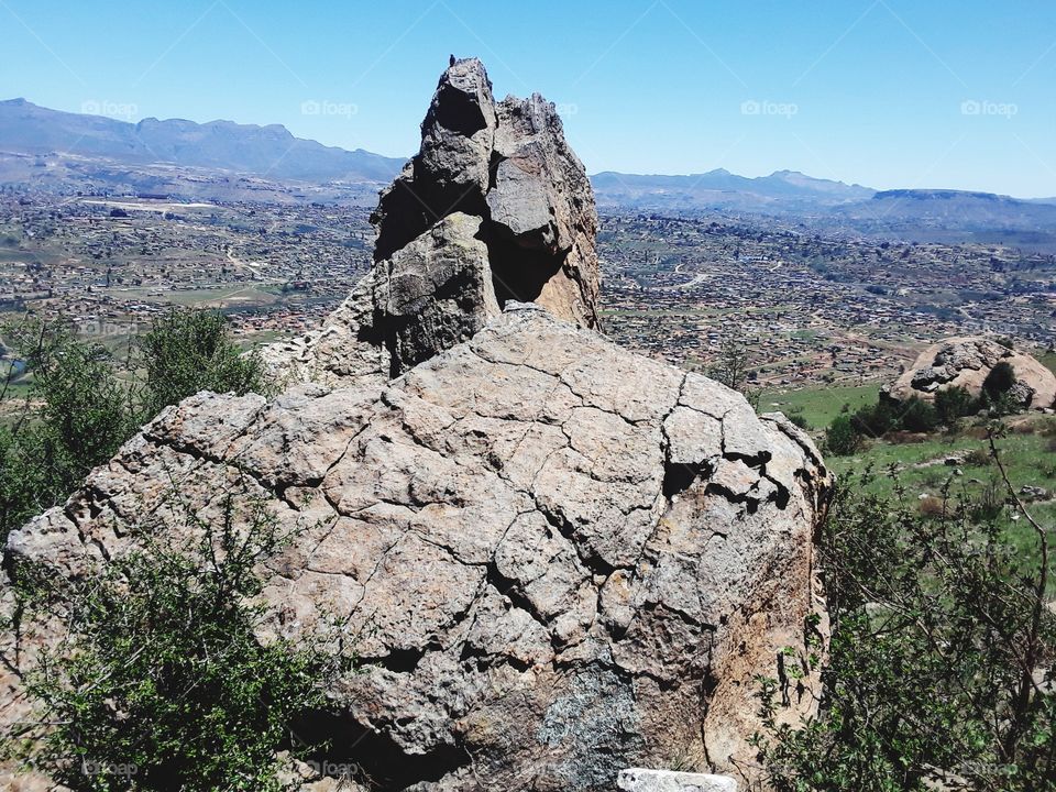 A rock from comet mountain view