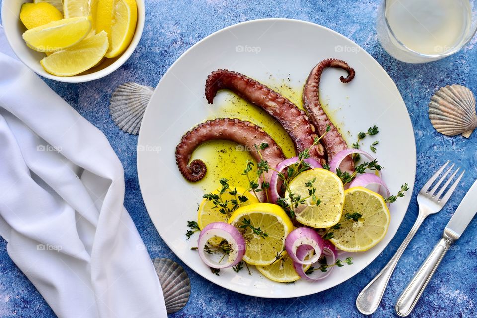 Octopus on a plate 