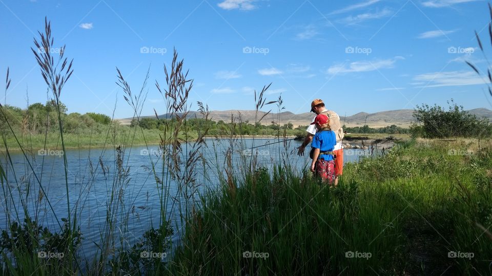 father n son fishing