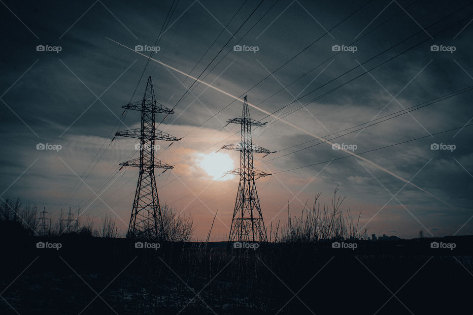 Electricity of the net