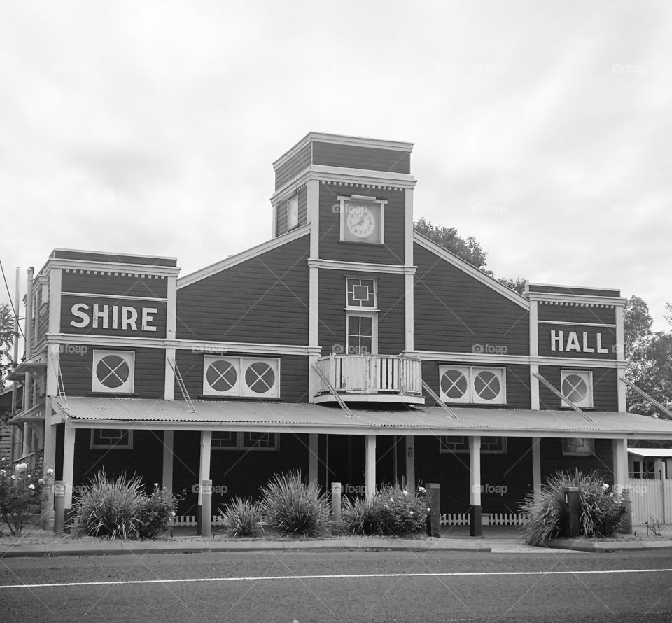 Shire hall