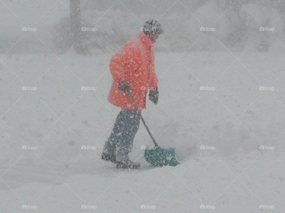 Clearing driveway for family to celebrate