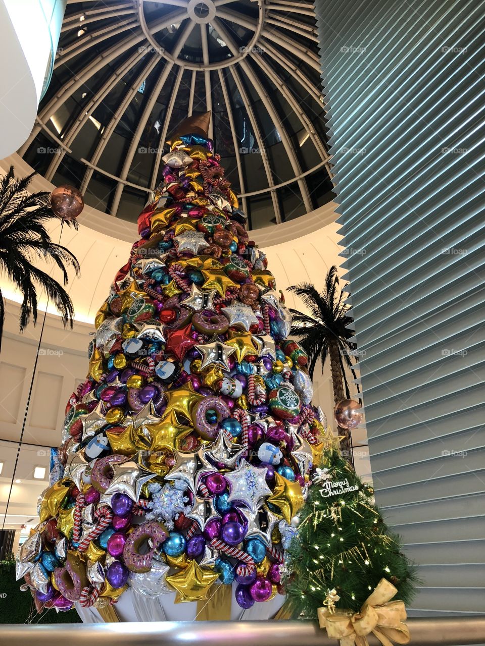 Balloon Christmas Tree