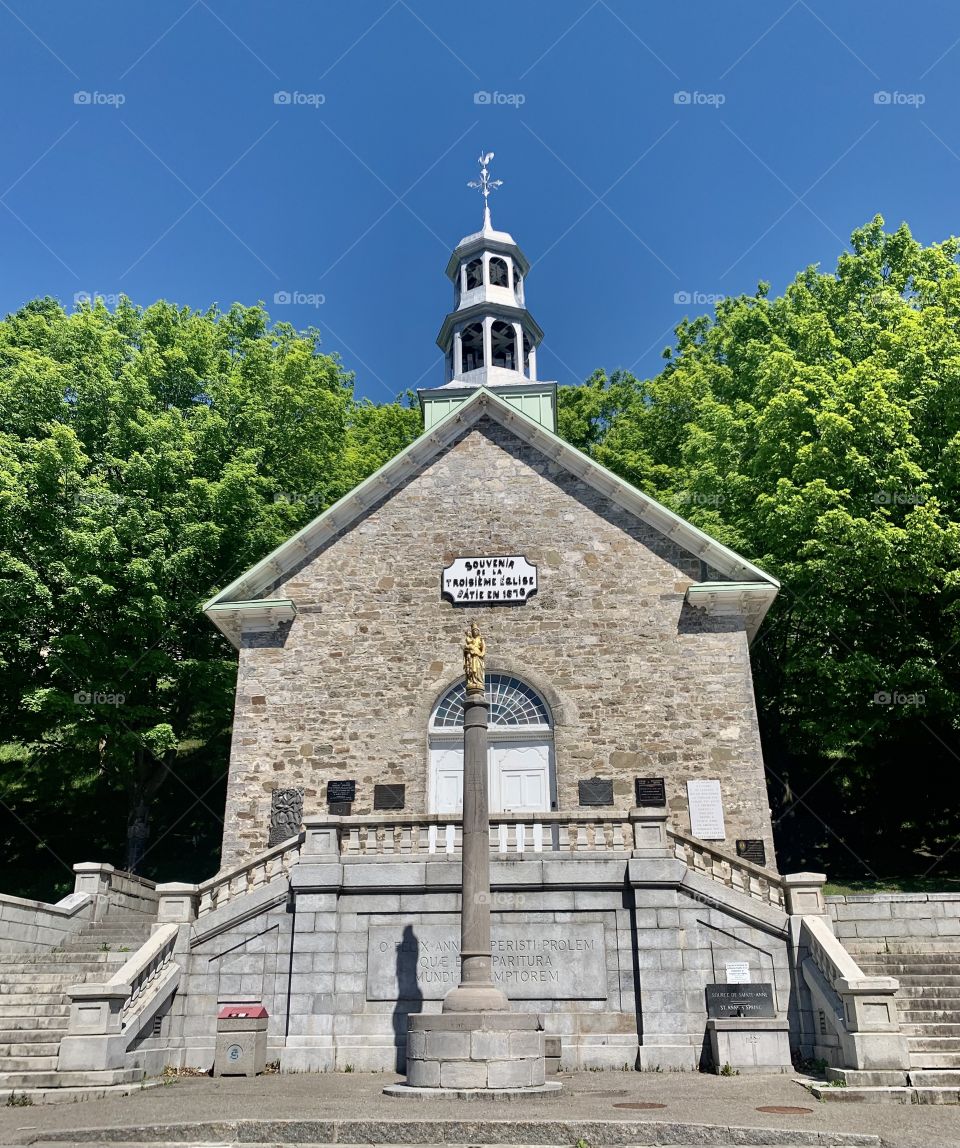 Little chapel at Ste-Anne-de-Beaupré, Quebec, Canada 🍁