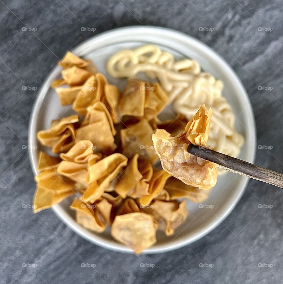 Fried wantons popcorns with mayonnaise 