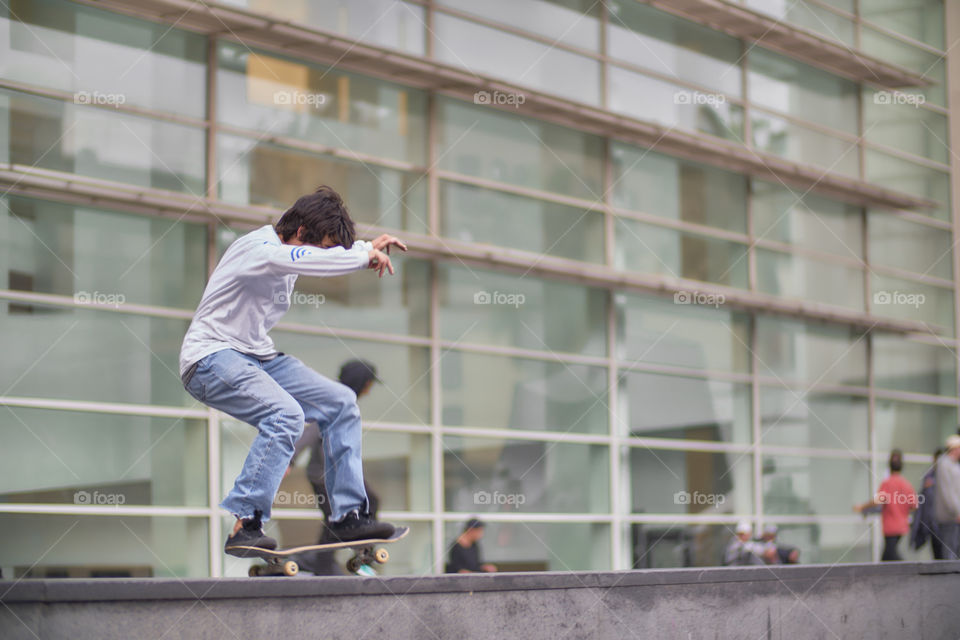 Patinando en el MACBA