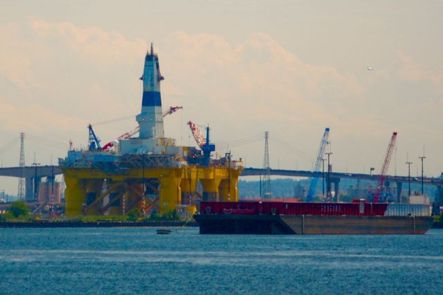 Oil rig. Seattle