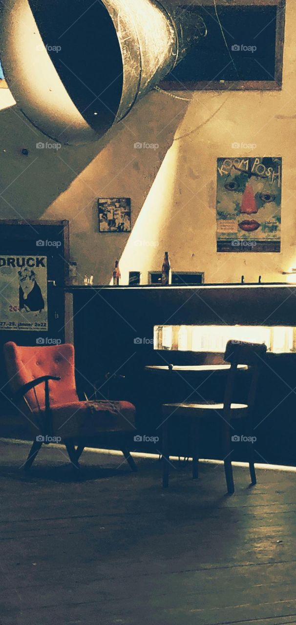 Strange Bar Scene @Theater