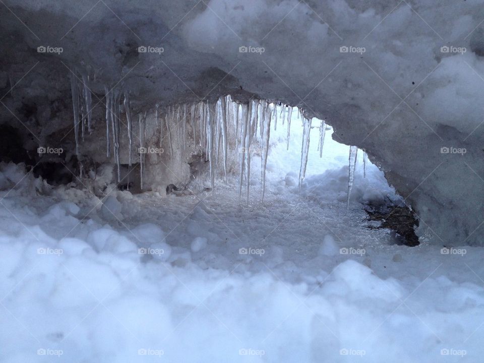 Snow tunnel