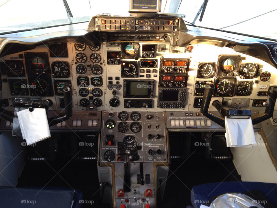 JETSTREAM COCKPIT