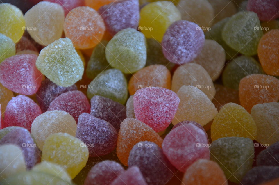look at the beautiful pastel colors of these candies that look so appetizing