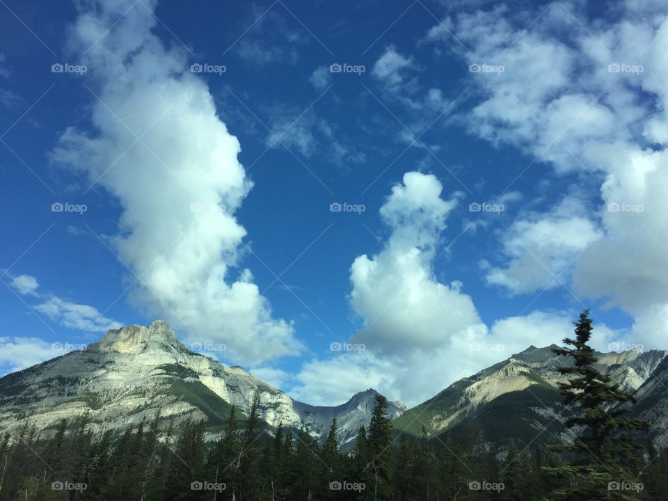 A beautiful photo of some mountains along the way home from Alberta.