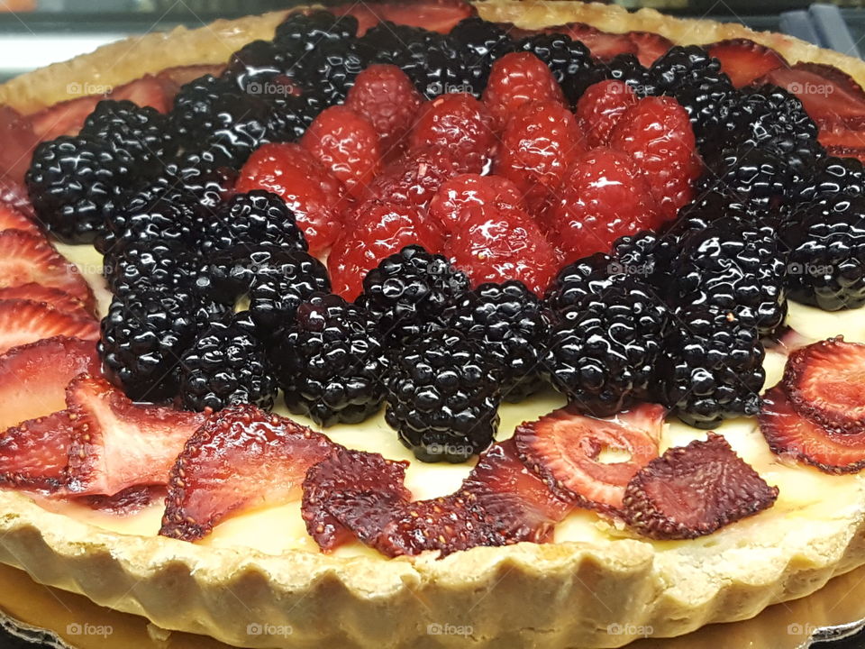 Delicious fruit tart