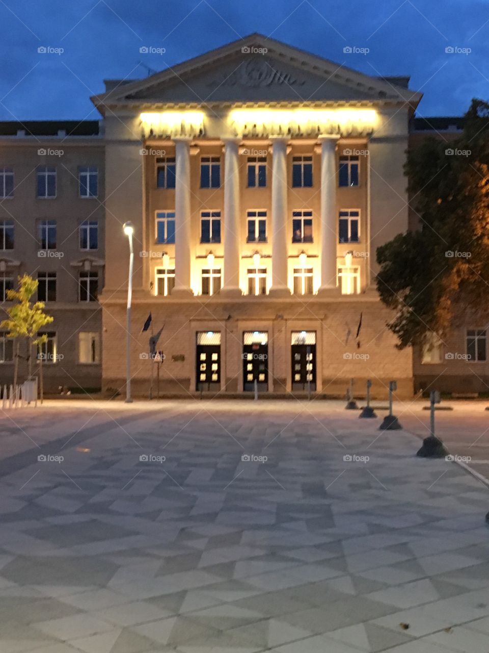 Tallinn school entrance 
