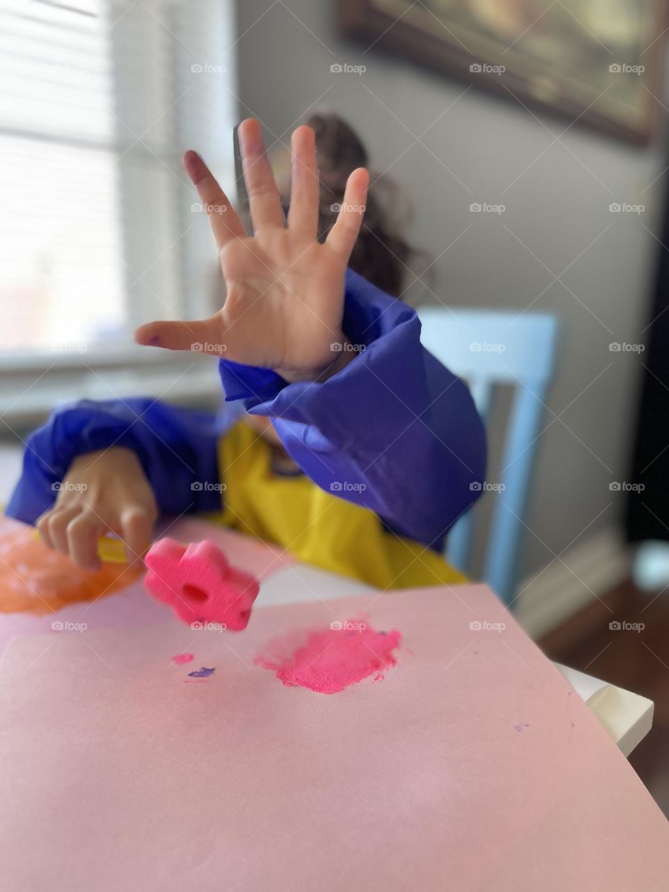 Toddler finger painting in the winter, toddler makes art, enjoying craft time with toddlers, no more pictures mommy!