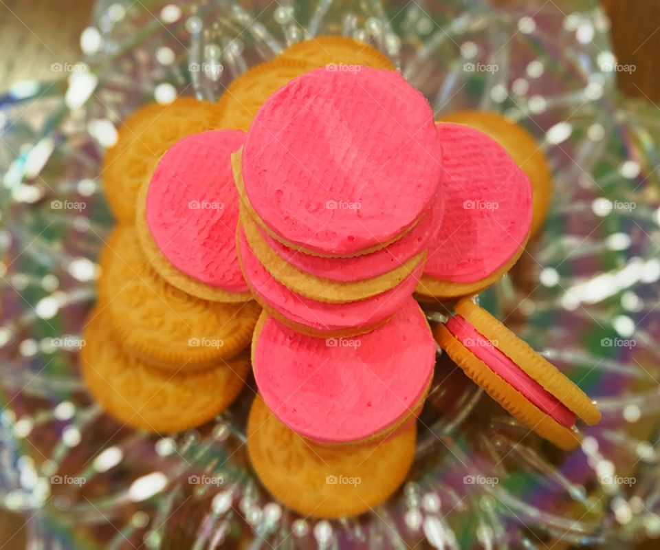 yummy pink cookies