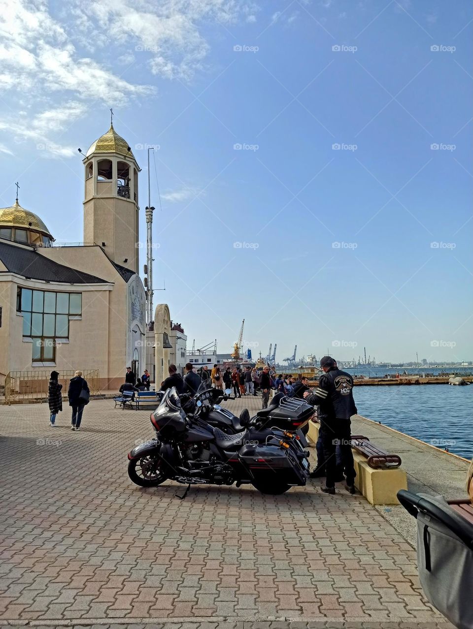 Commuting Series: Motorcycles and Scooters