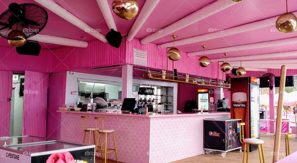 Pink bar 💕✨ Summer time 🌞💕 Barbie style 💕✨ Interior 💕✨