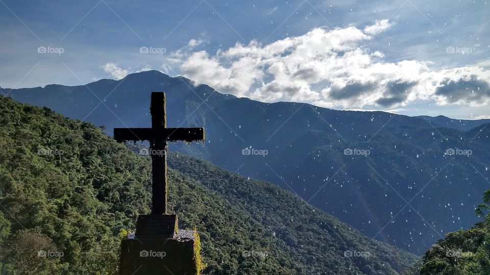 Sunlight on rain, Death Road, Bolivia