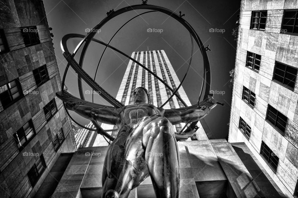 Statue of Atlas in front of Rockefeller center