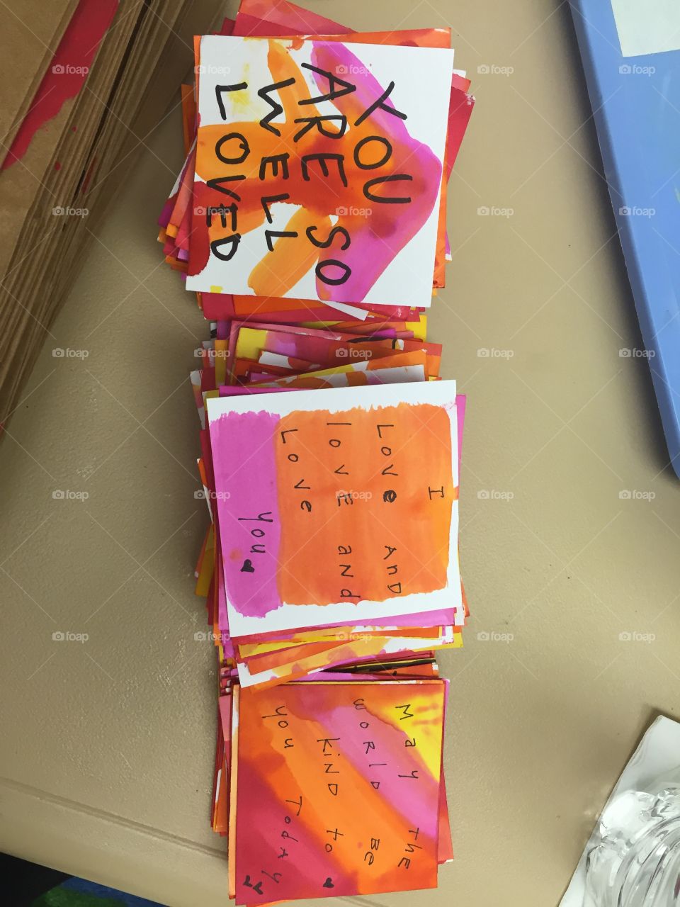 Kindergarteners write inspirational notes :) 