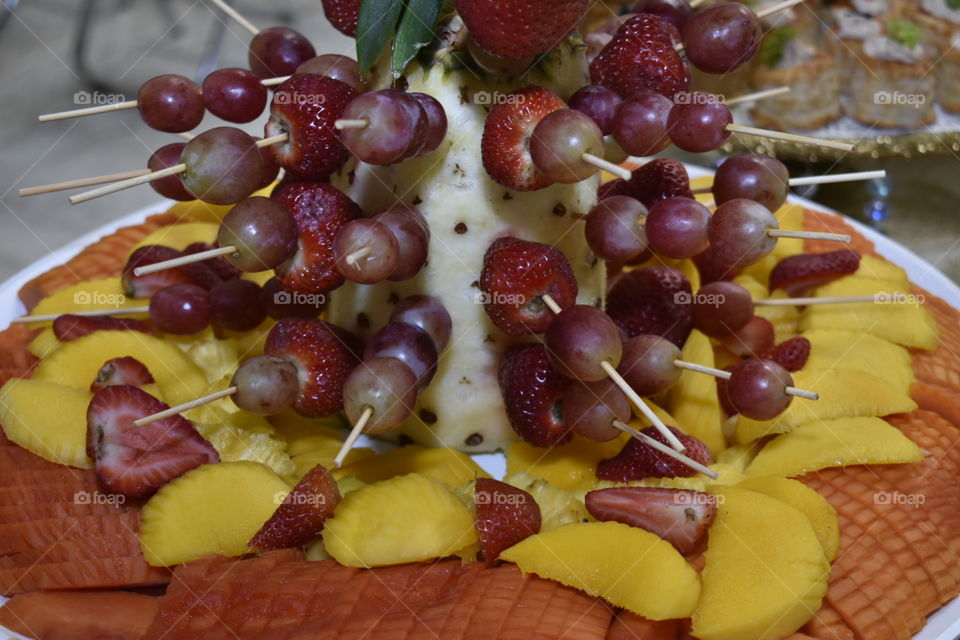 Catering fruit