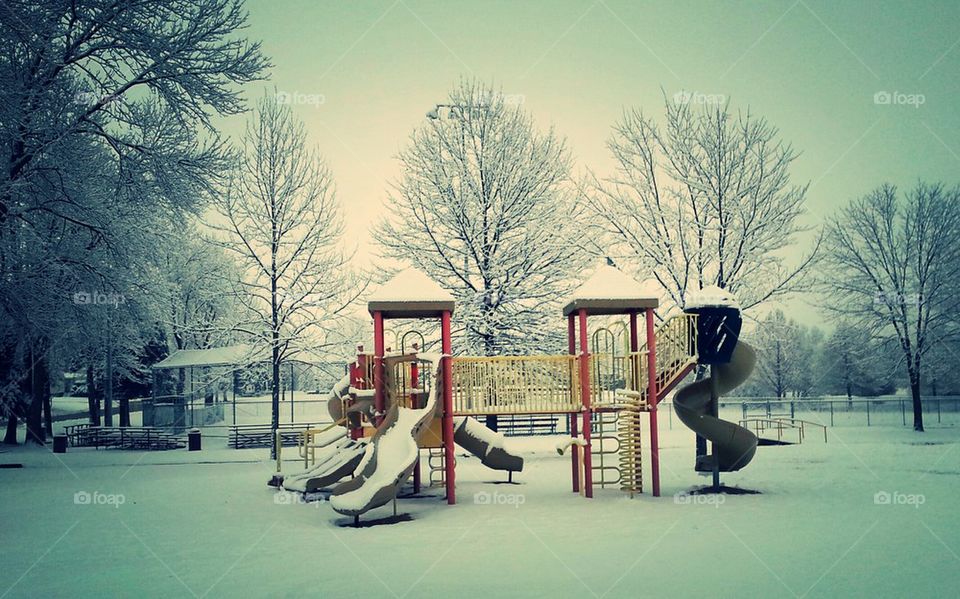 snow play