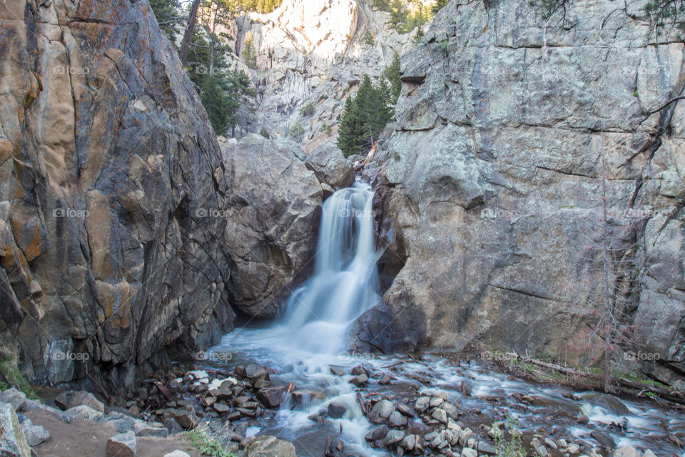 Boulder waterfall 