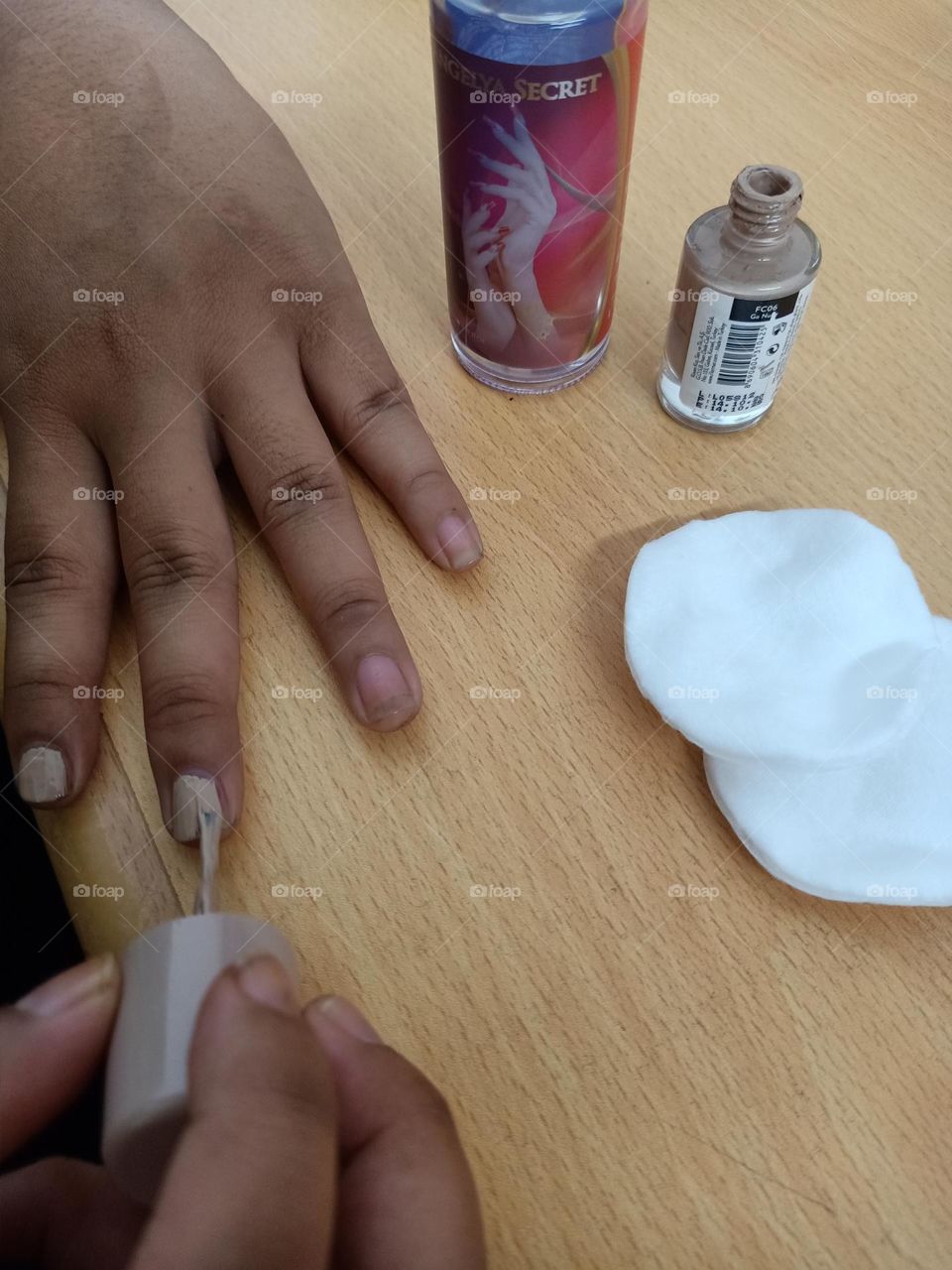 nail beautying