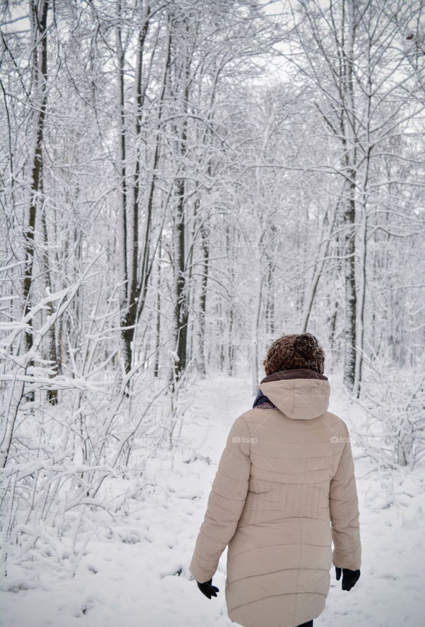 morning walking woman in winter park