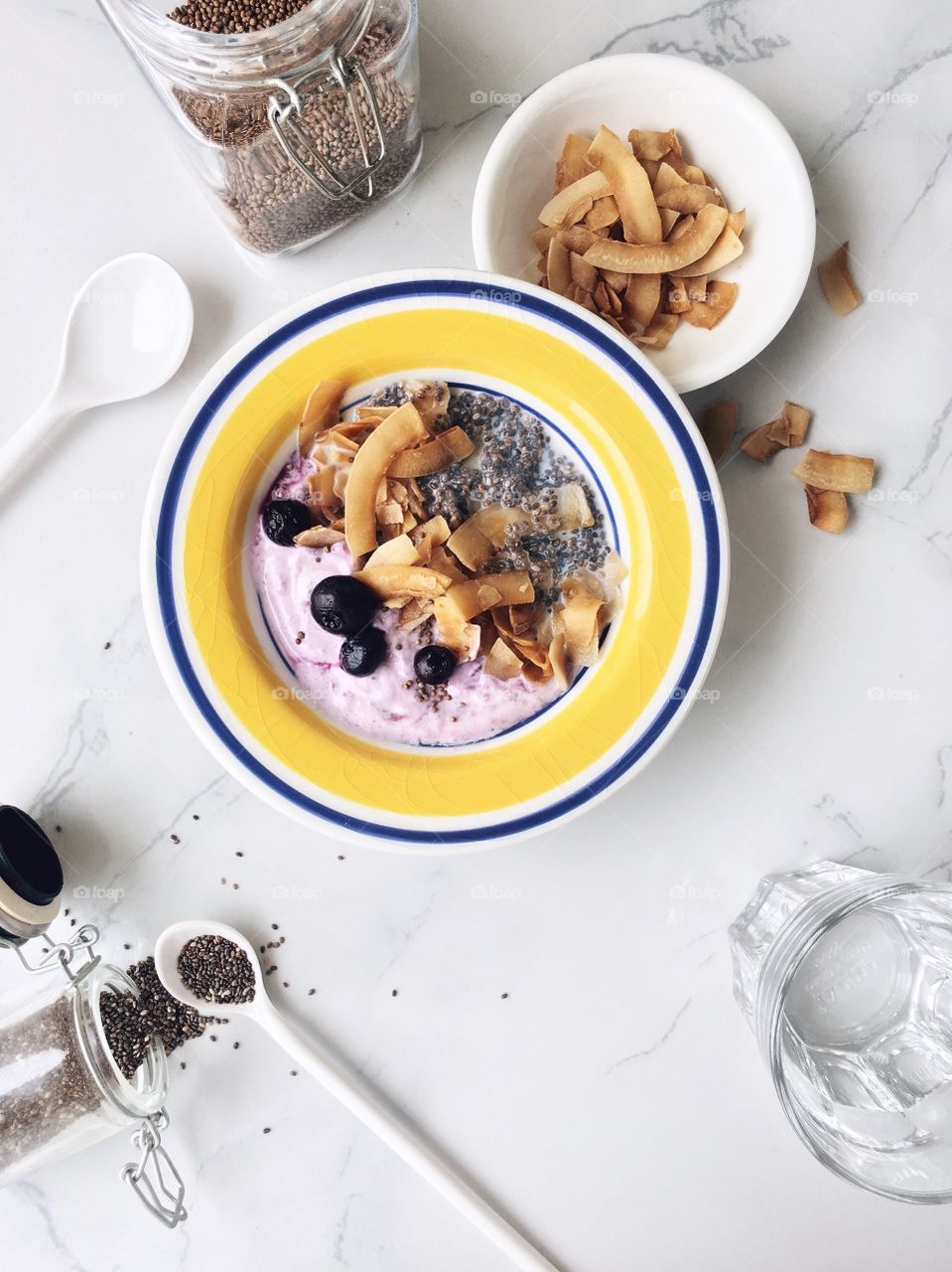 Blueberry smoothie with coconut chips