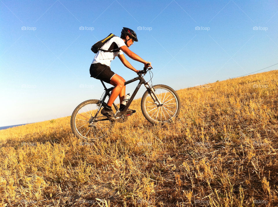 mtb biker mountainbike bicicletta by arckititta
