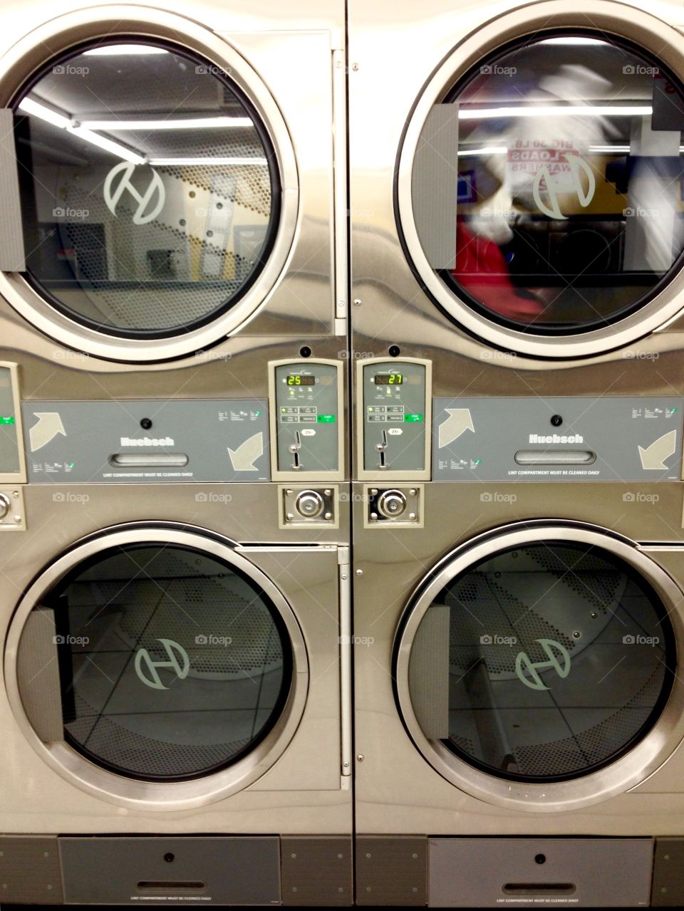Saturday Night At The Laundromat 


Published by:
HappyBrownMonkey 