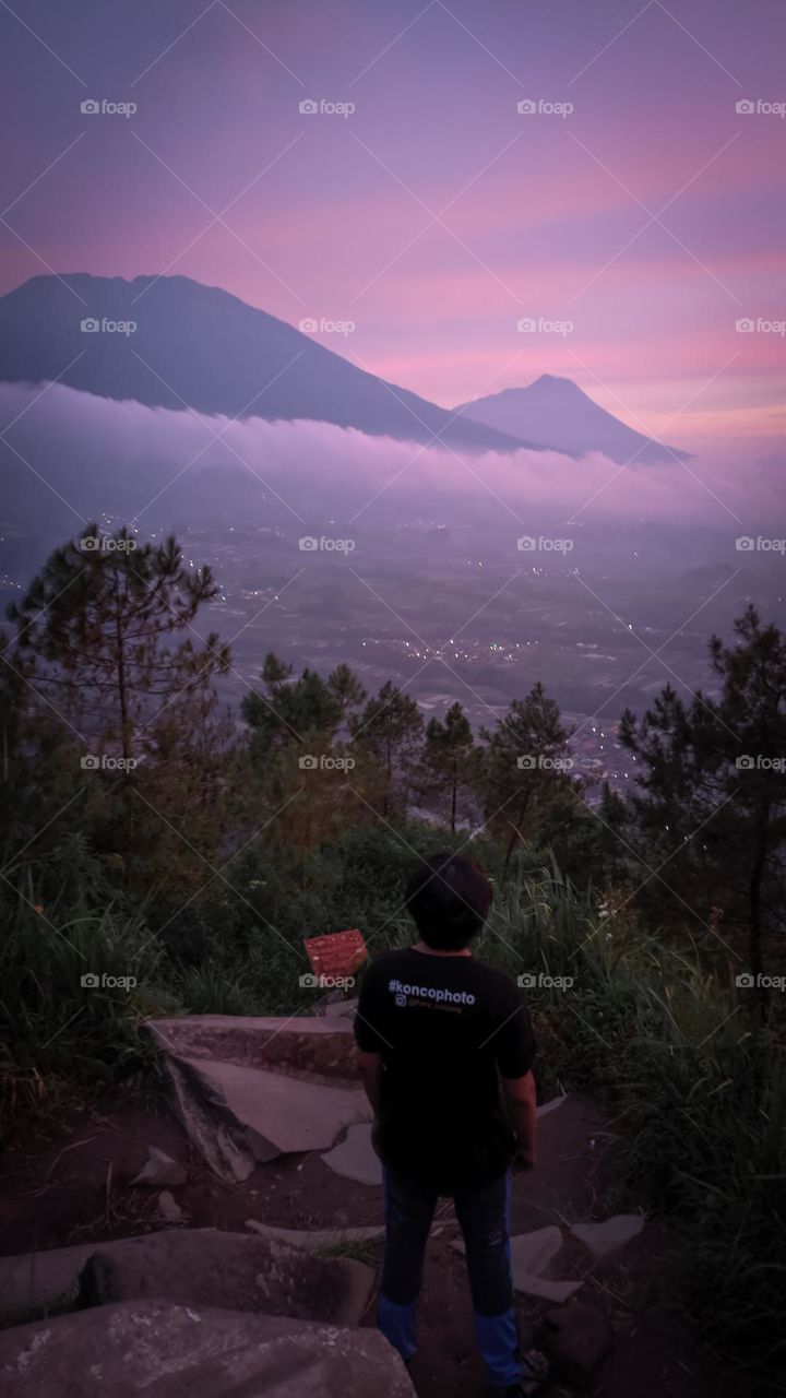 looking at the mountains