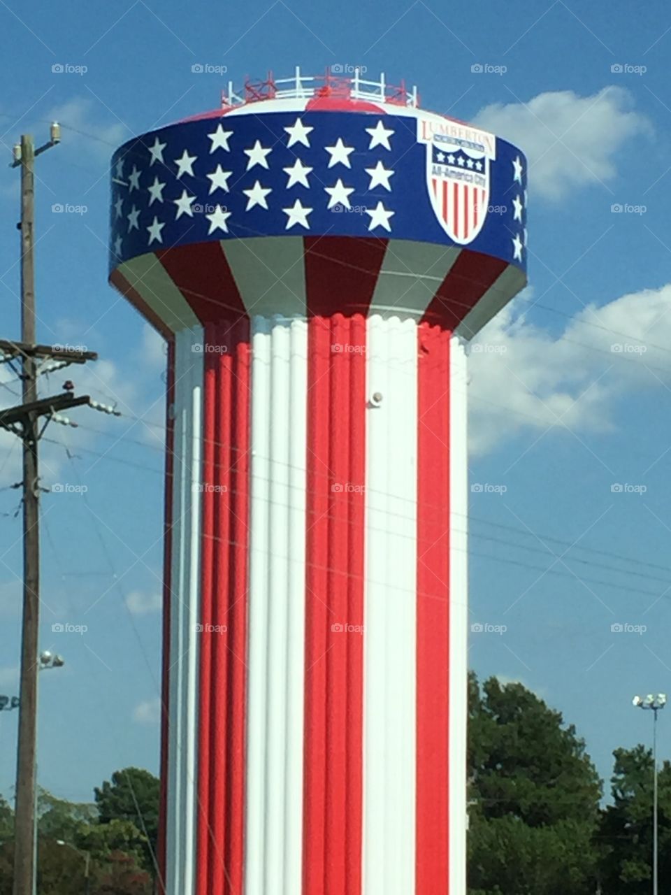 The Red Story! Red is color of passion. It's the color that is always seen on heart decorations on Valentine's Day! Red is astonishing, exhilarating, and fills your world through feelings and emotions!