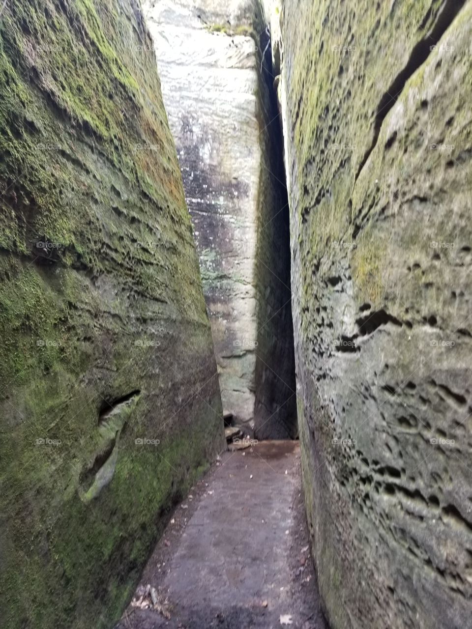 narrow stone pathway