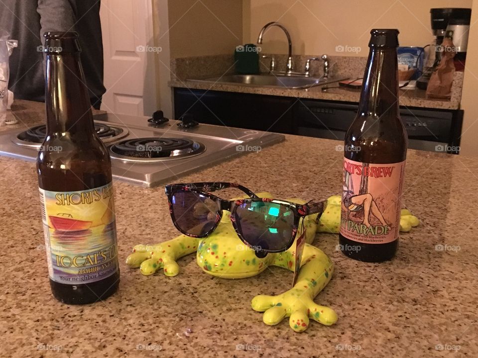 Cool Frog guarding my Beer !!