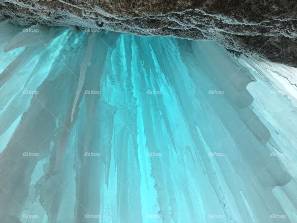 Icicle curtain