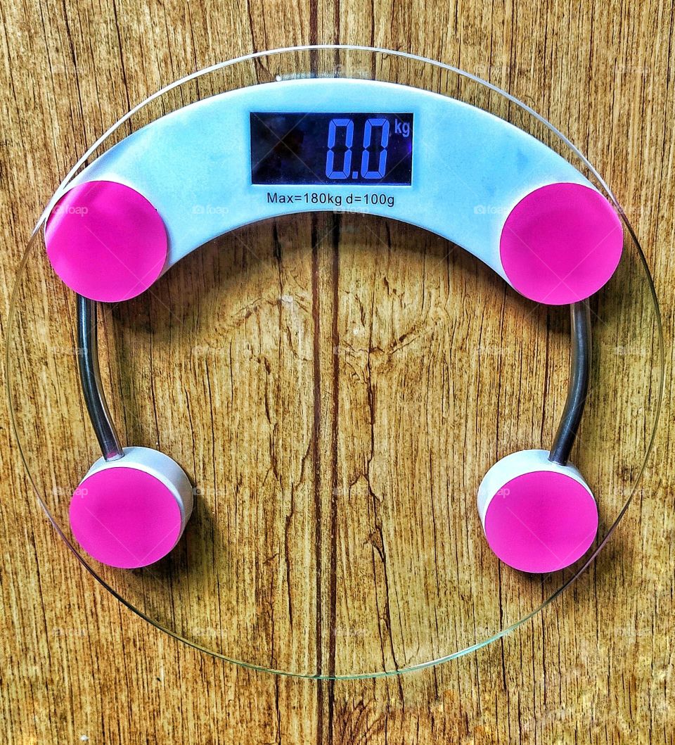 Pink digital 180kg glass personal weighing scale