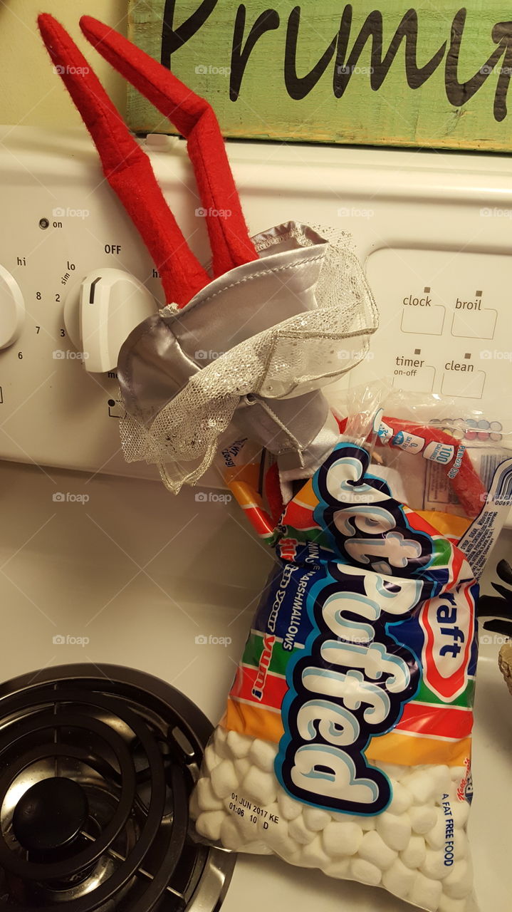 elf in marshmallows