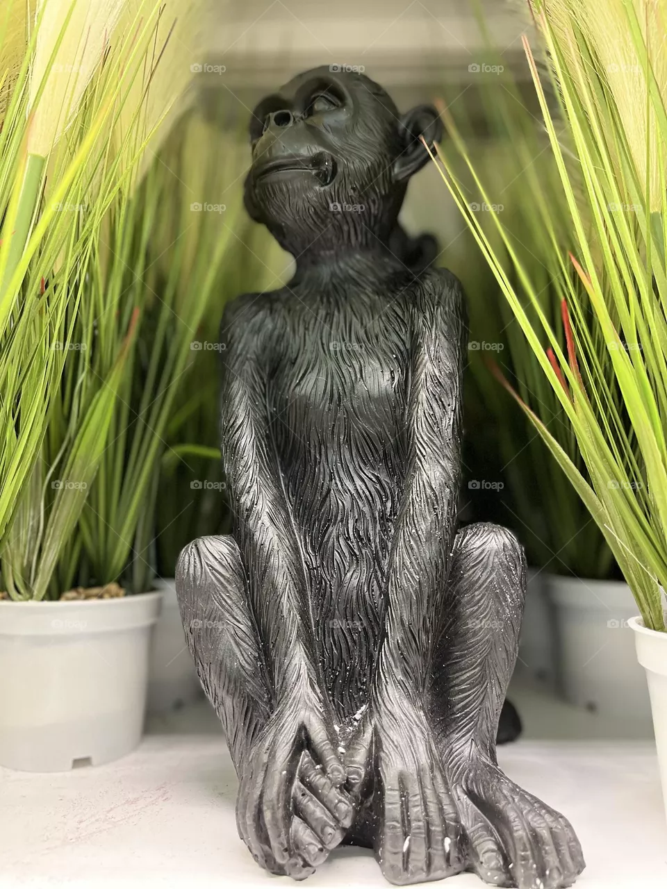 Monkey statuette