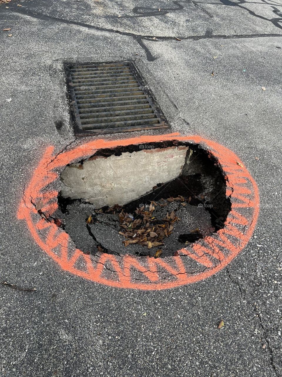Sink hole